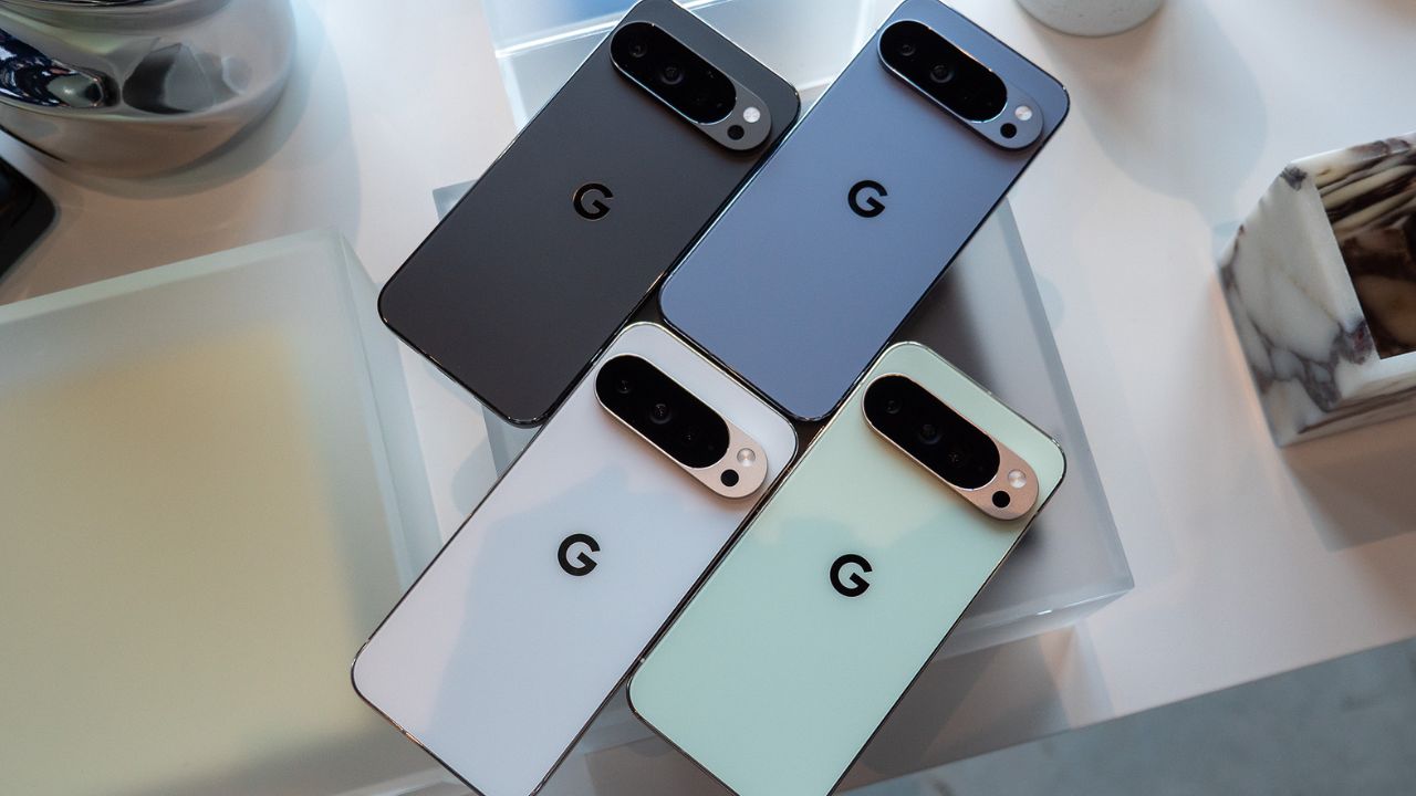 Trong the gioi smartphone cao cap Google Pixel luon duoc nhac den nhu mot bieu tuong cua su tinh te trong thiet ke va thong minh trong phan mem Voi su ra mat cua Google Pixel 10 Series Google mot lan nua khang dinh vi the tien phong trong viec ket hop suc manh phan cung va tri tue nhan tao AI