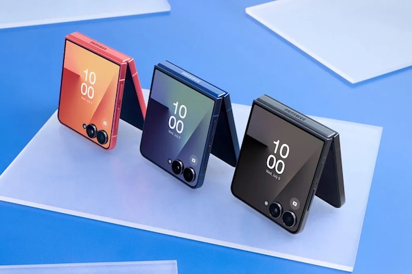 Samsung tiep tuc khang dinh vi the dan dau trong thi truong smartphone man hinh gap voi Galaxy Z Flip 7. Day la the he nang cap cua Galaxy Z Flip 6, mang den nhieu cai tien ve thiet ke, hieu nang va trai nghiem nguoi dung