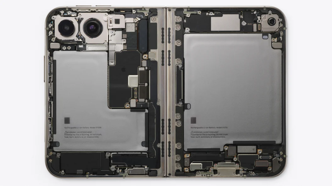 Cấu trúc bản lề iPhone Duo và các linh kiện bên trong thiết bị